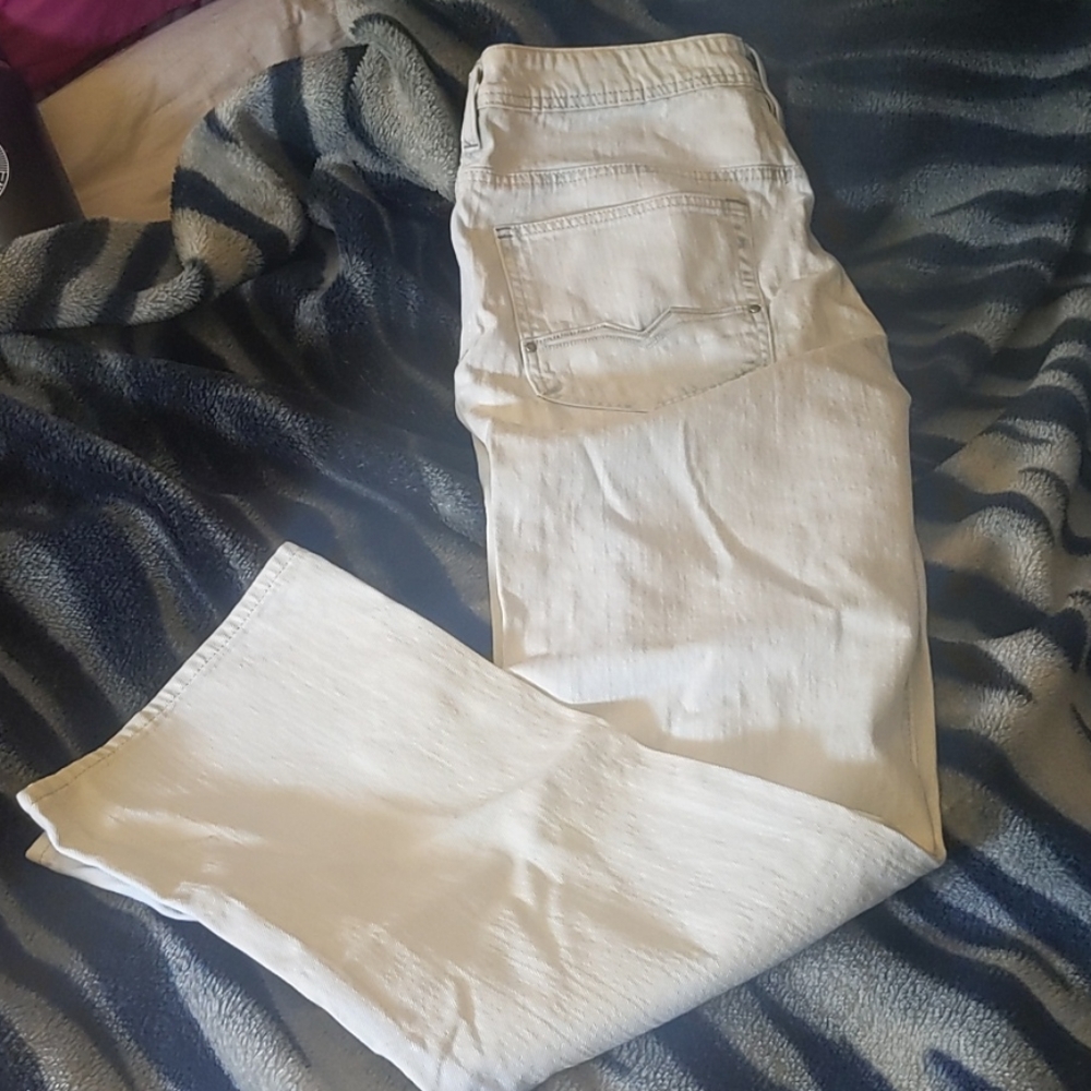 Buffalo David button jeans 36x32 relaxed fit